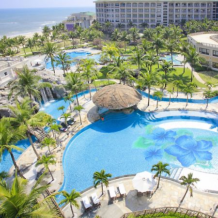 Olalani Resort & Condotel Дананг Экстерьер фото