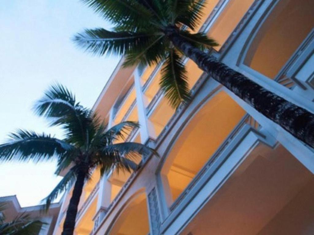 Olalani Resort & Condotel Дананг Экстерьер фото