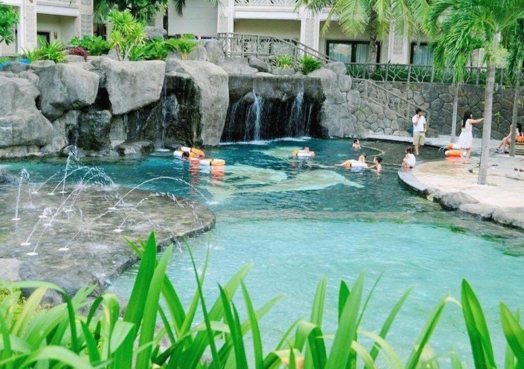 Olalani Resort & Condotel Дананг Экстерьер фото