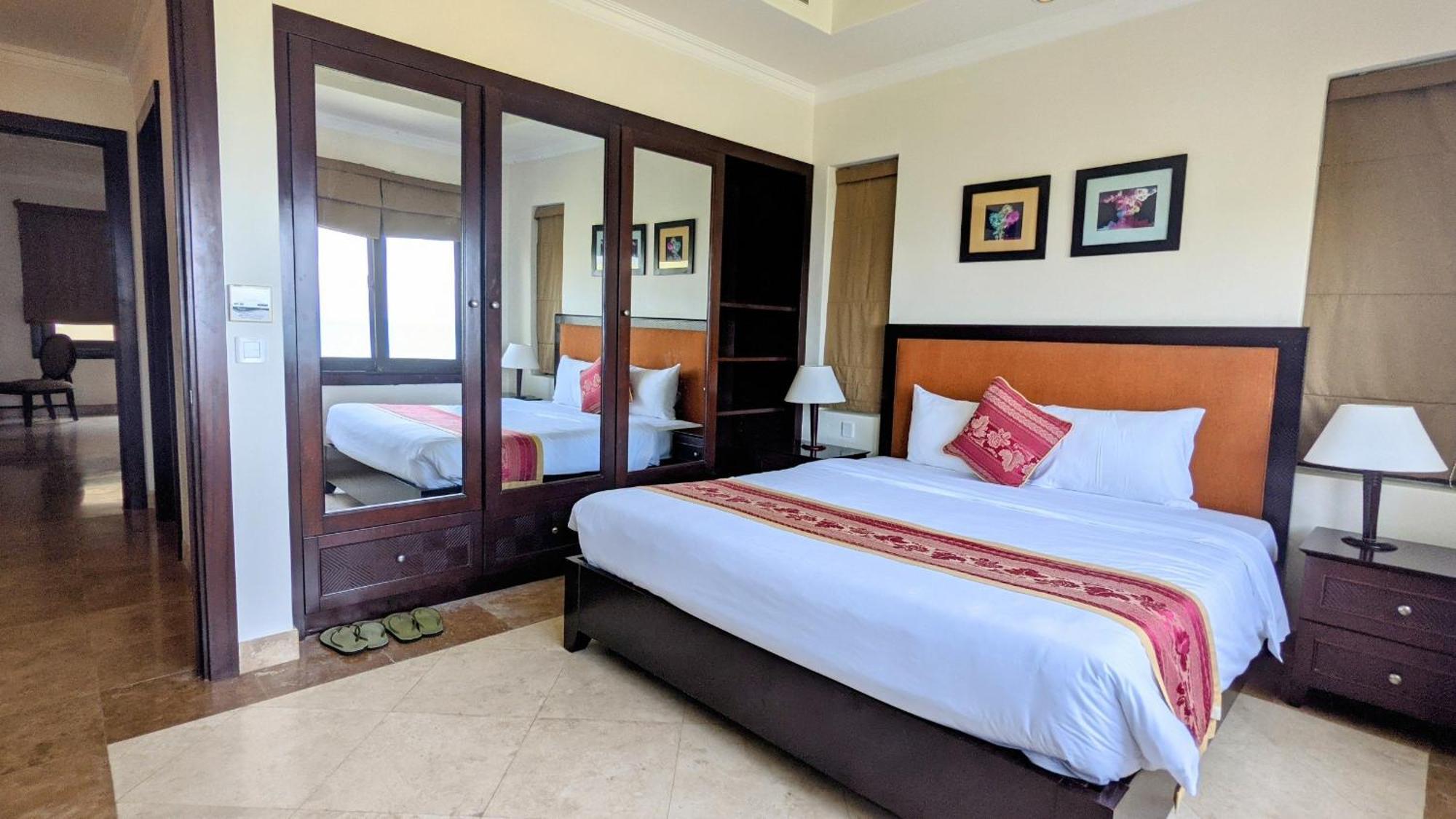 Olalani Resort & Condotel Дананг Экстерьер фото